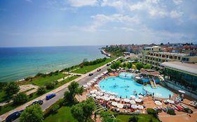 Perla Beach Luxury